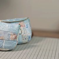 小布条被利用改造成可爱的精致零钱包啦｜随意拼的经典拼布包｜拼布包