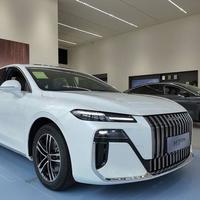 陪朋友看 15 万级混动车，体验完荣威 M7 DMH 发现细节里藏着真需求