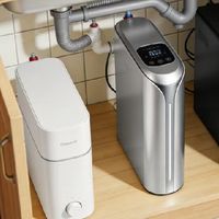 净水品牌十大排名：净水器什么牌子的好用性价比高？还原水的清甜