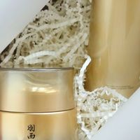 三月风轻，繁花礼赞女神节