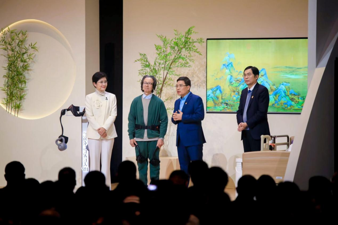 直面用户痛点,海尔周总AWE直播五大智慧场景