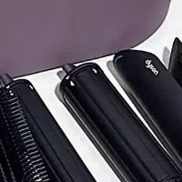 戴森HS09鎏金红丝绒三合一造型器，吹干拉直卷发一键搞定