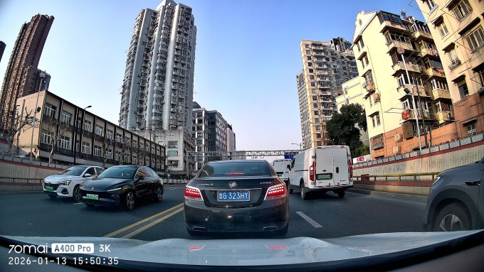 70迈行车记录仪