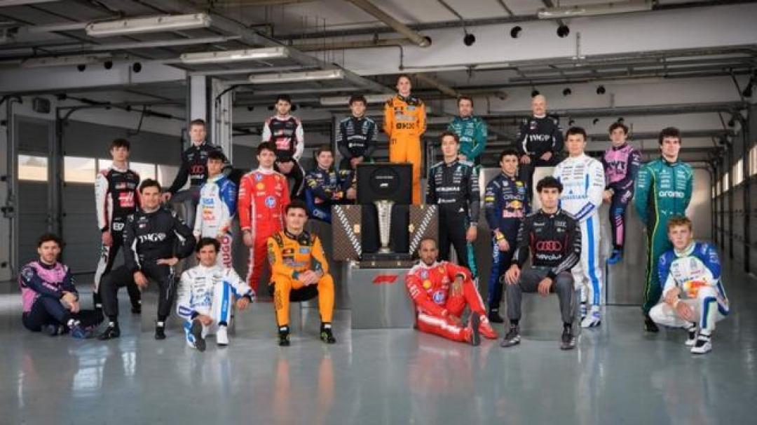 F1 2026革命性新规：颠覆赛道攻防，开启智能竞速时代