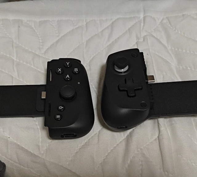 【手机伸缩手柄】雷蛇骑仕V2对比盖世小鸡X5lite