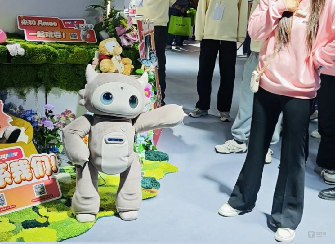 万物皆可 “养龙虾”，20万人现场围观AI家电大混战｜AWE 2026