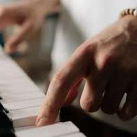 初学者电钢琴选购 篇零：避坑指南｜9款新手电钢琴实测1k~5k，雅马哈/费森/卡西欧全涵盖！