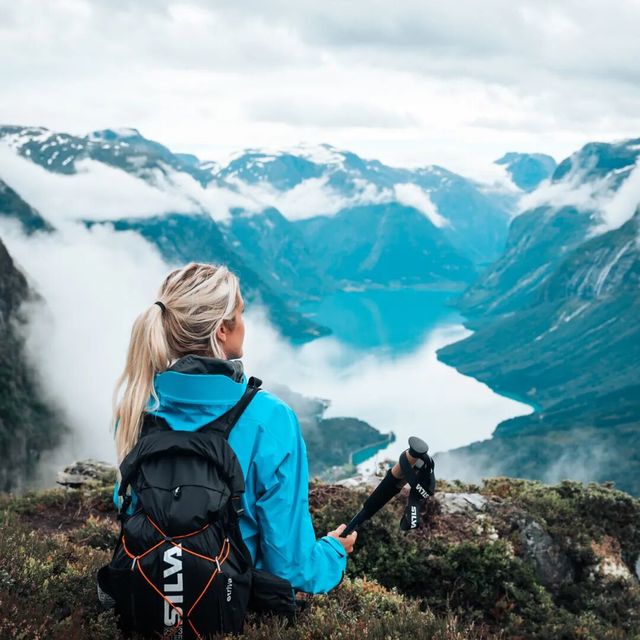 【3.8钜惠】SILVA 26L 超大容积户外背包，专利双层环绕背负，久背不累