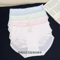 草本初色这款是专为发育期女孩设计的内裤，A类莱赛尔的面料，触感绵软细腻，女儿穿着很舒服，家里有女儿的，赶紧安排！#内裤 #青少年内裤 #贴身衣物 #发育期 #面料柔软舒适