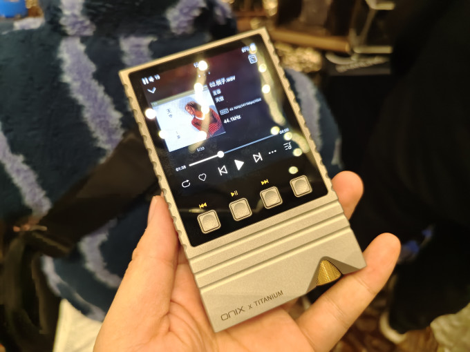 耳机