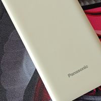 和特斯拉同款电芯的松下充电宝，起来主打一个放心。