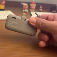 可以做充电线，也可以是个充电宝～