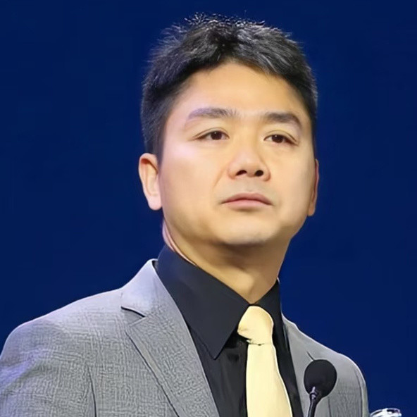 看了雷军和刘强东的穿搭，发现正式场合：皮鞋不配白袜，更高级！