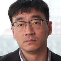 双眼度数相差375度！给狱警大哥配完眼镜，他居然留下一段“硬核警告”？