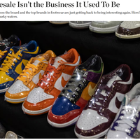 2025年球鞋复刻潮遭遇信任危机：AJ系列转售价暴跌34%，消费者转向实用主义