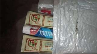 含氟牙膏预防龋齿，抗敏美白选对成分