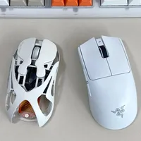 雷蛇毒蝰V3 Pro vs 怒喵AM？200+硬核玩家实测后，答案出乎意料