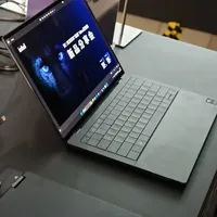 品一下戴尔XPS 14 2026的双层OLED