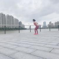 更年期女性易发肥胖，研究发现：控制体重能有效缓解症状