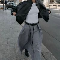 夹克+裙子，可柔可飒，时髦到飞起