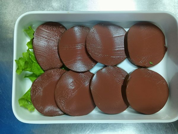 315曝光"毒鸭血"黑幕，如何辨别真鸭血？