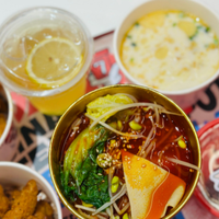 你点的外卖火锅杯是“真牛肉”吗?上海发现部分门店竟用鸡肉鸭肉冒充,目前已下架!