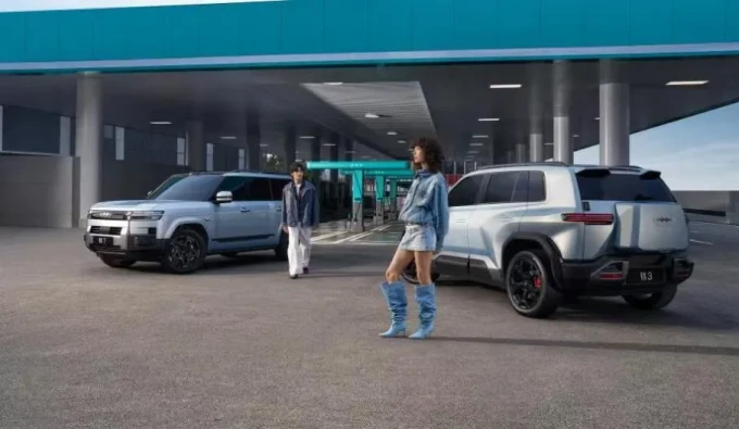 方程豹新能源车