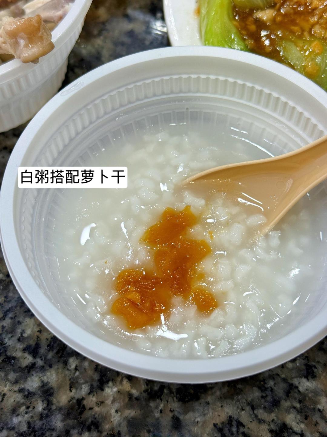 揭秘古法盐焗文昌鸡:皮爽肉嫩、汁水充盈的鲜香奥秘