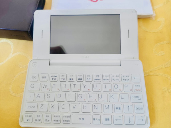 电子词典能玩PSP游戏？下单一台试试！