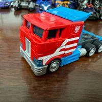 变形金刚积木车实测：还原度与可玩性难兼得，这三款却做到了关键平衡