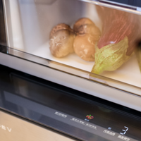 世界杯定制冰箱登场 海信璀璨650U8闪耀AWE2026展会