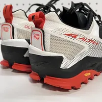 店倒闭了和鞋👟有什么关系❓