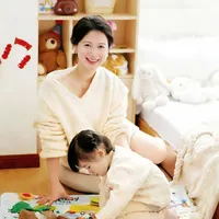 用魔毯布书这样给宝宝讲故事，硬控娃一小时