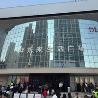 3月15日,黄天鹅回应“散养鸡蛋检出角黄素超标”争议:现行国标无鲜蛋角黄素限量,饲料标准不适用终端食品判定
