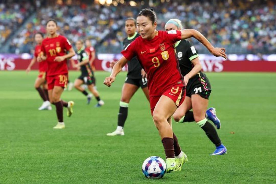 卫冕梦碎！中国女足1-2惜败澳大利亚，血战至终场，虽败犹荣！