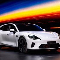 华为广汽合作第一车 新一代智能猎装启境GT7亮相