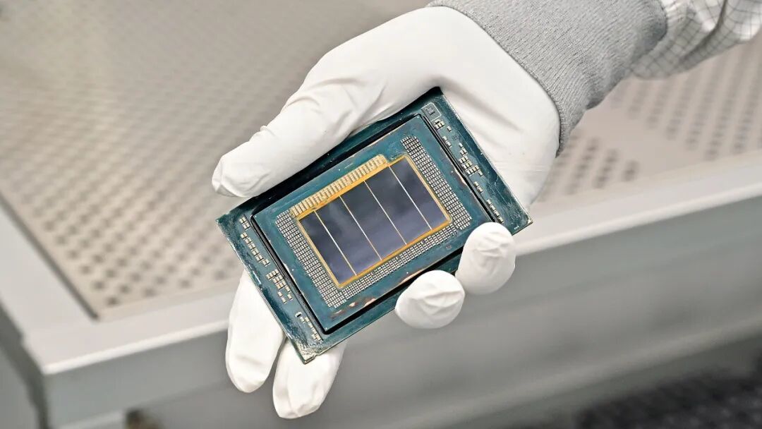 英特尔Xeon 6担纲英伟达DGX Rubin NVL8系统主机CPU