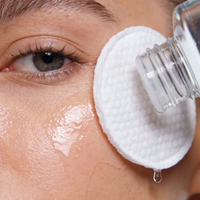 油皮护肤科普：清爽不粘腻 + 吸收效果好的精华水优选指南