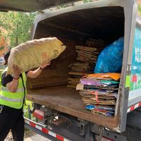 奥斯卡颁奖礼垃圾乱象引热议，大型活动该强制垃圾分类吗？50+观点全景剖析