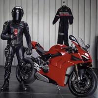 赛车服日常穿搭是“时尚利器”还是“华而不实”？1000+用户观点大碰撞