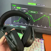 FPS游戏一步到位耳机，雷蛇旋风黑鲨v2专业版！#雷蛇 #测评 #外设