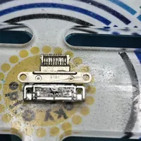 苹果15以上系列切记不要乱用充电器