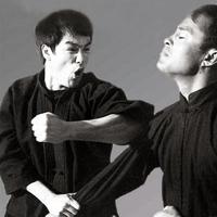 “李小龙实力超强，他赢得了所有世界冠军的尊重”！对李小龙实战能力的综合评估：国际李小龙研究专家约翰·里特以其三十年研究成果如是说