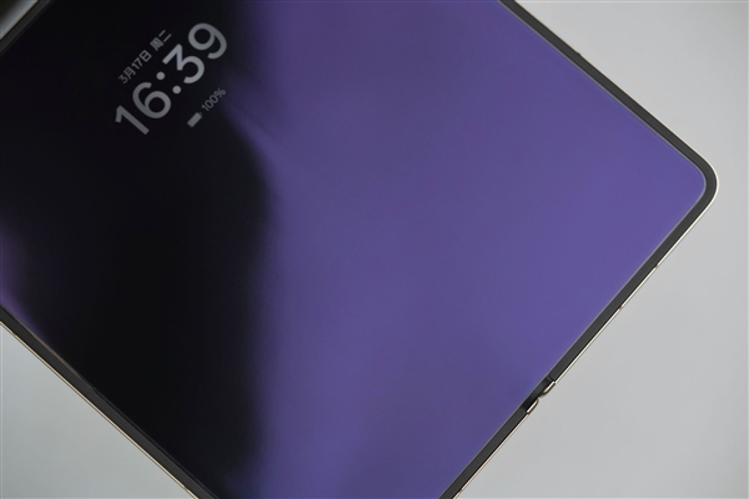 9999元全球最平整折叠屏！OPPO Find N6图赏