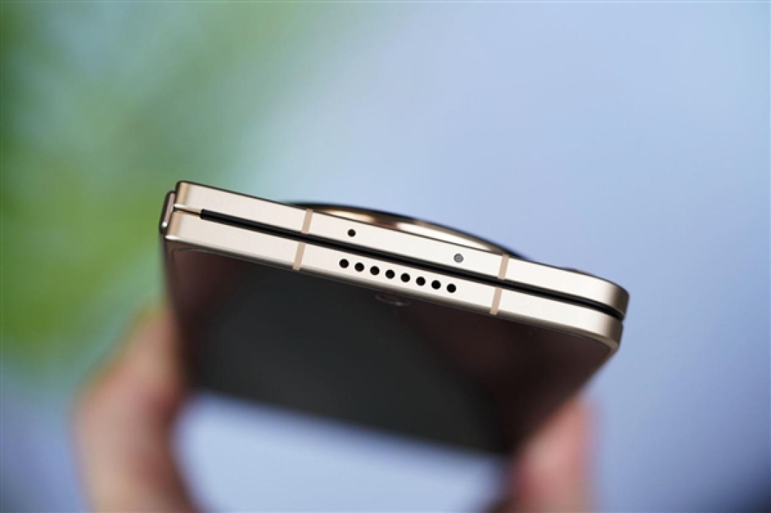 9999元全球最平整折叠屏！OPPO Find N6图赏
