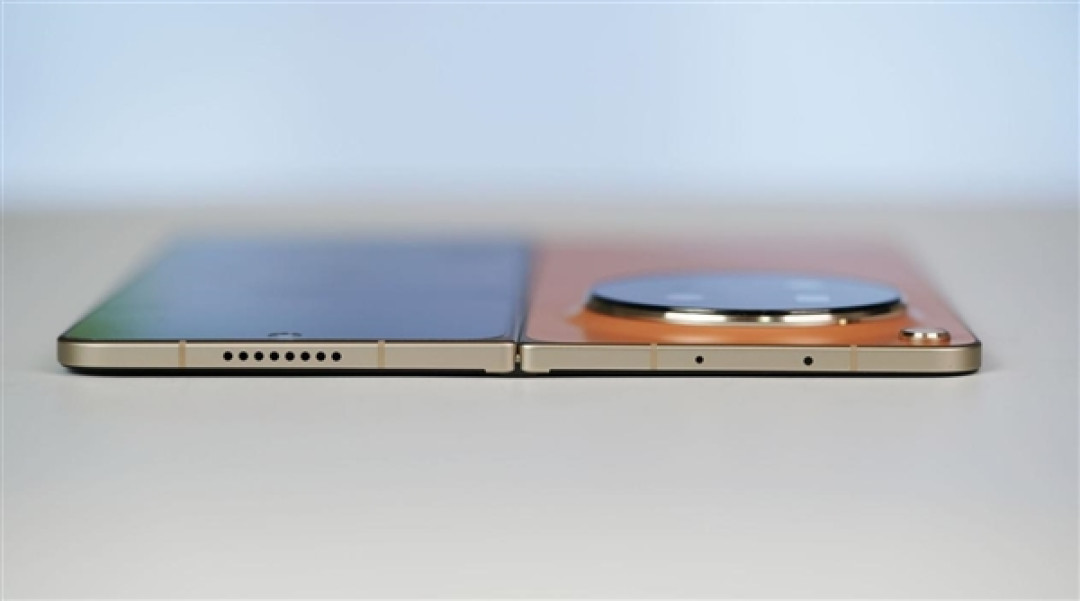 9999元全球最平整折叠屏！OPPO Find N6图赏