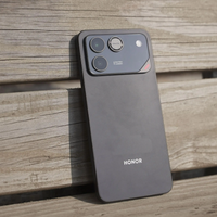 本以为等等会更便宜，结果荣耀WIN RT先涨300元，太扎心了