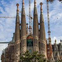 乐高新品消息 篇零：144年还没盖好的建筑，将在夏天被乐高做成史上最大建筑套装？