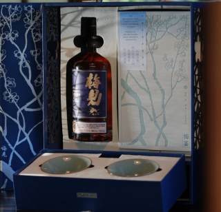 适合收藏、陈列或者送礼的高端酒推荐：梅见青梅酒与经典威士忌