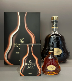 适合收藏、陈列或者送礼的高端酒推荐：梅见青梅酒与经典威士忌